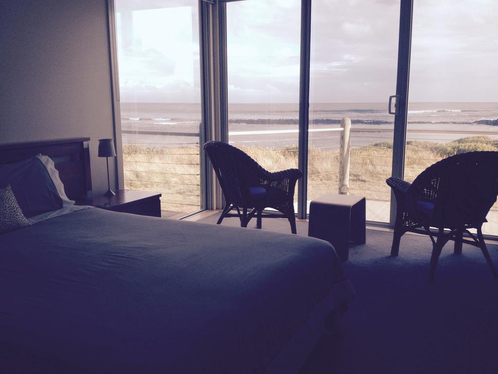 Wytonia Beachfront Accommodation Порт-Фері Номер фото